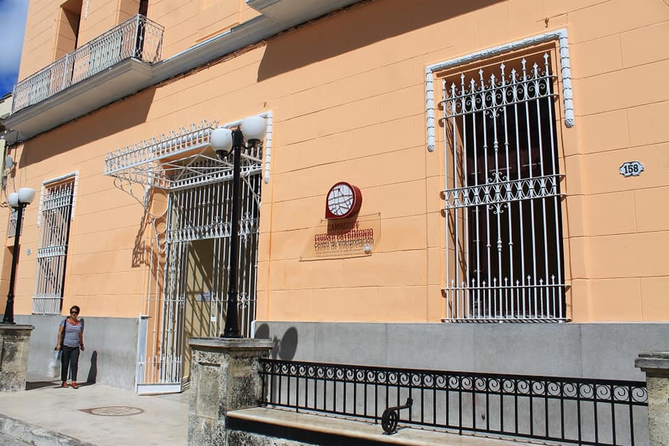 Hotel Sol y Mar - Vista general